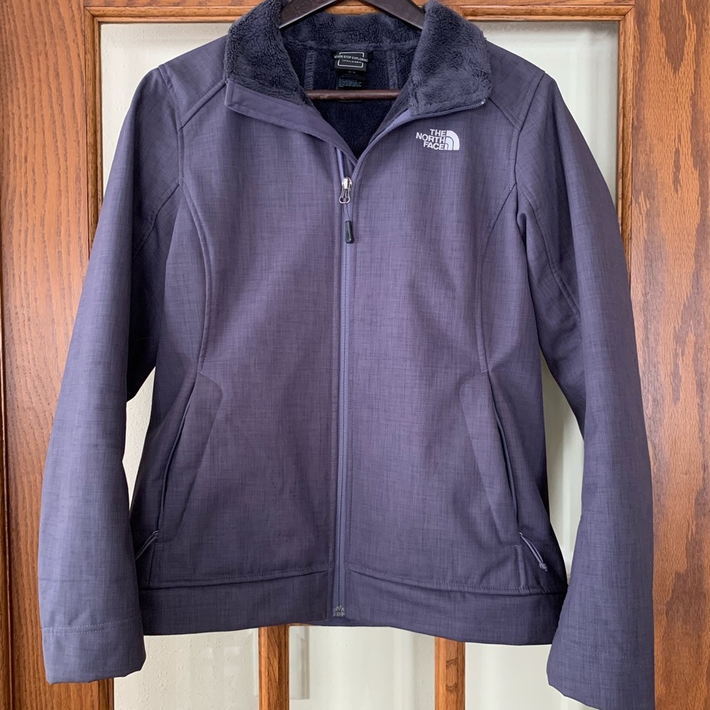 North face deep purple woman’s fall jacket
